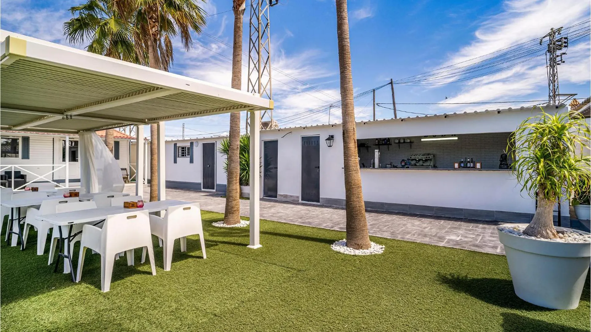 Nice Apartment In Chipiona With Kitchenette
